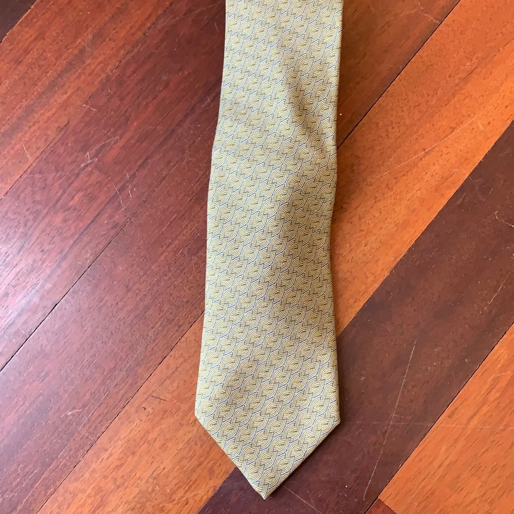 Tie
